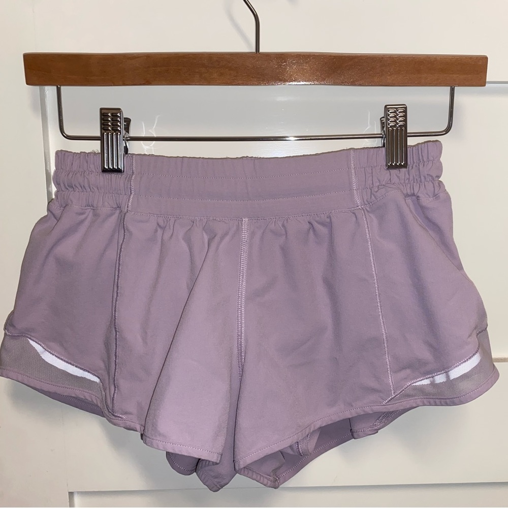 Lululemon hottie hot shorts light purple size 6 2.5 inch inseam